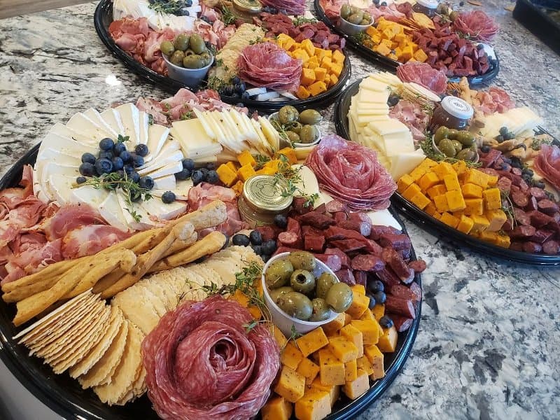 Platters per person