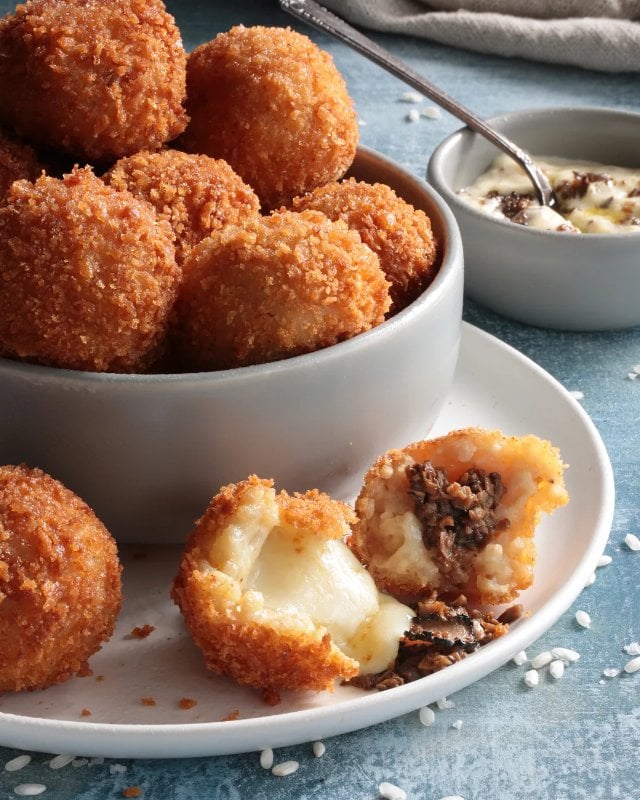 Arancini with Truffle Aioli