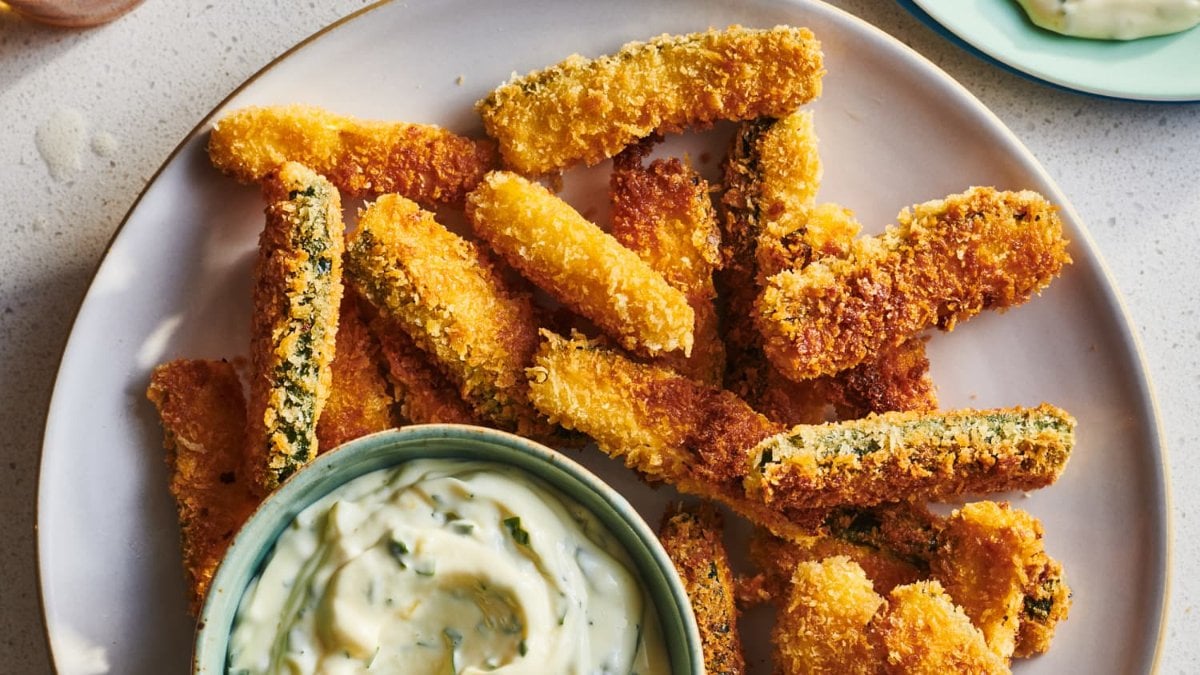 Fried Zucchini Sticks (2 Pieces)